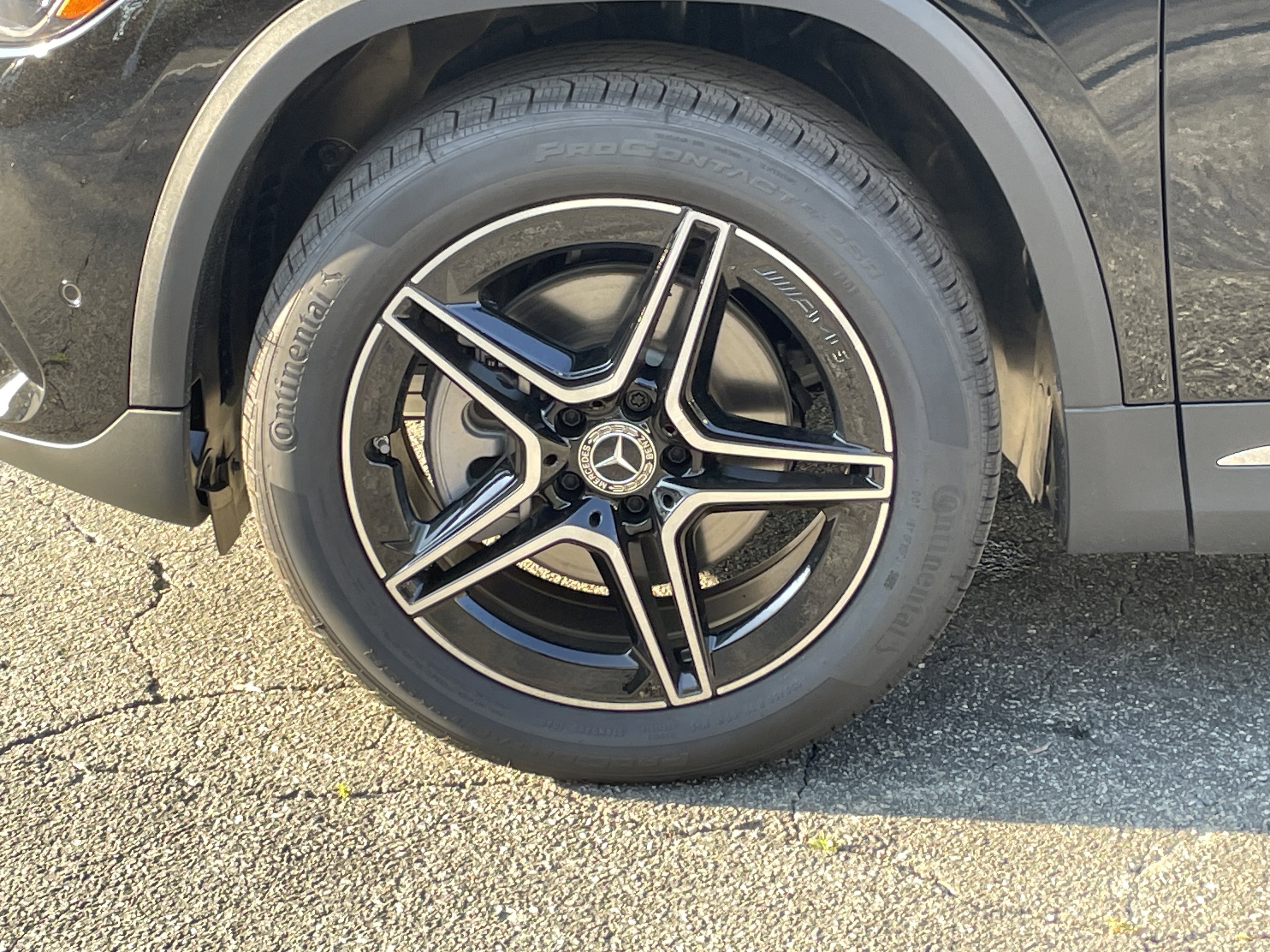 New 2026 Night Black Mercedes-Benz GLA 250 SUV image 14