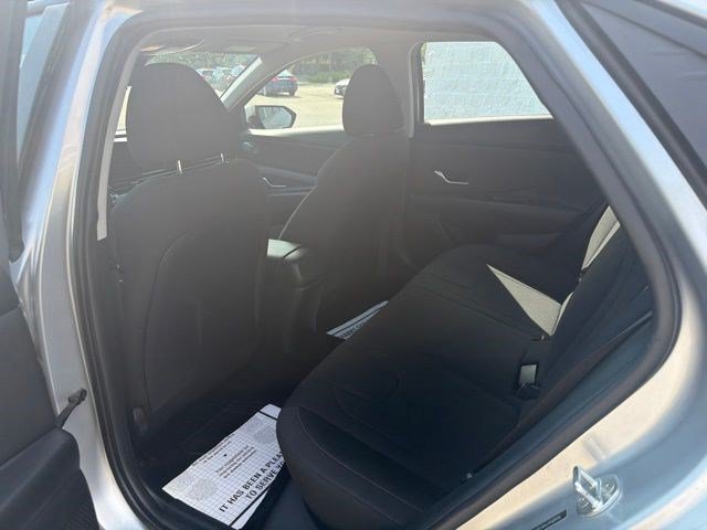 Used 2023 Shimmering Silver Pearl Hyundai SEL image 15