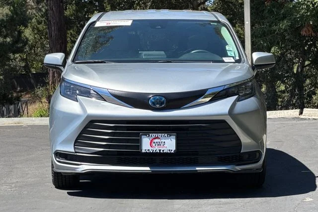 Certified Used 2024 Silver Toyota LE image 10