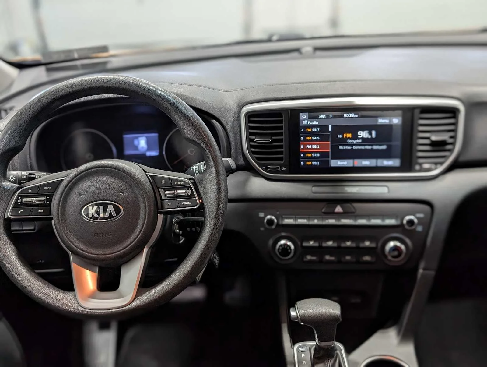 Used 2020 Burnished Copper Kia LX image 5