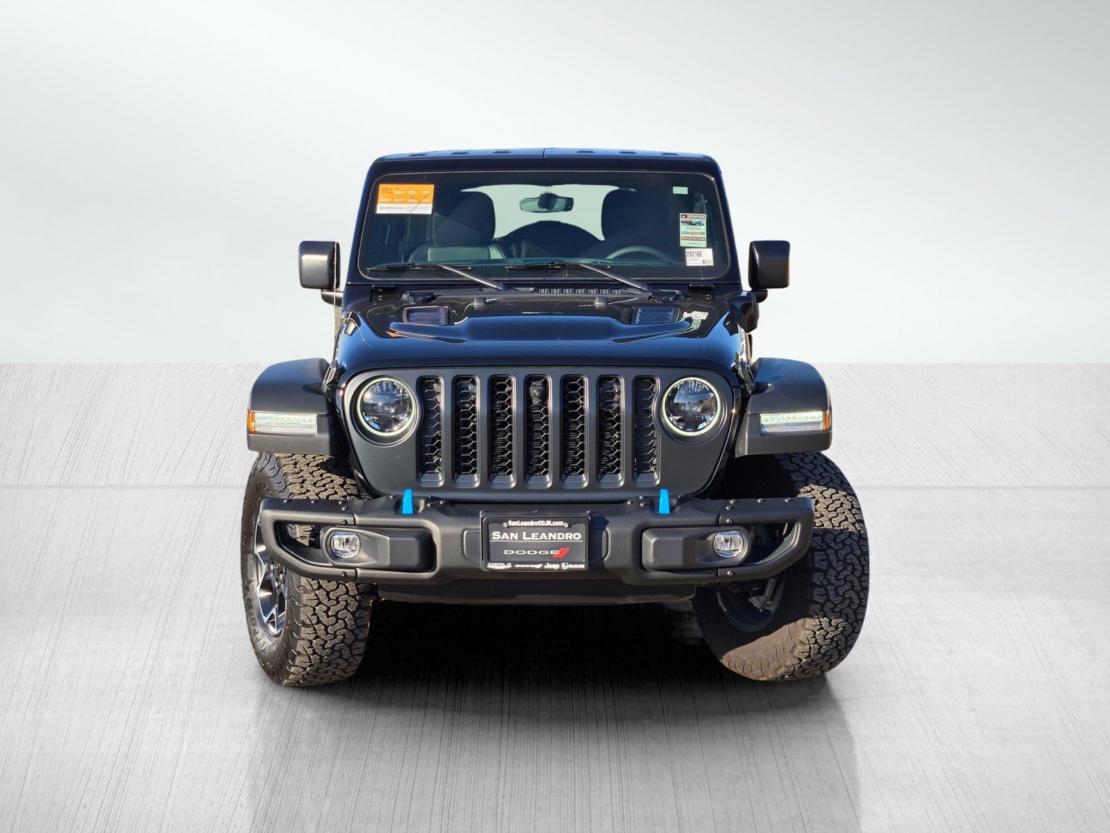 Certified Used 2023 Black Clearcoat Jeep Rubicon image 2