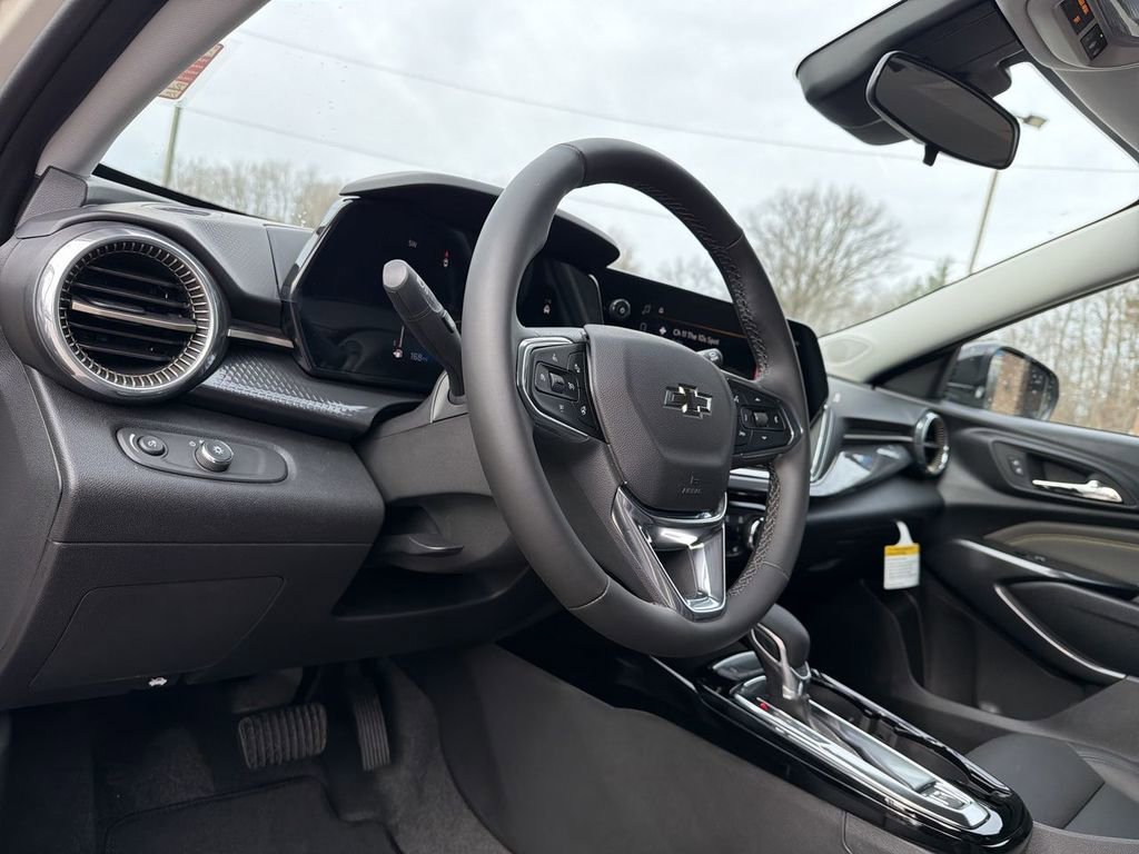 2026 Chevrolet Trax Activ - Photo 10