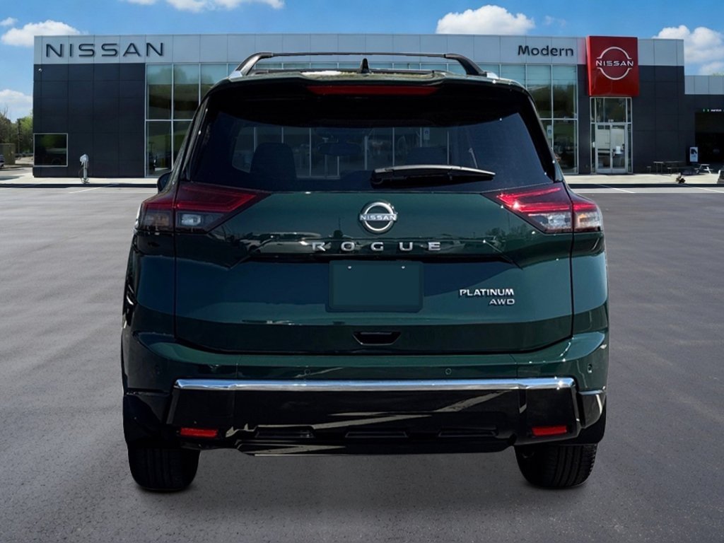 New 2026 Obsidian Green Pearl Nissan Platinum image 4
