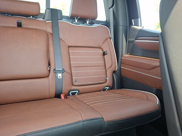 New 2026 Glacier White Tricoat GMC Denali Ultimate image 14
