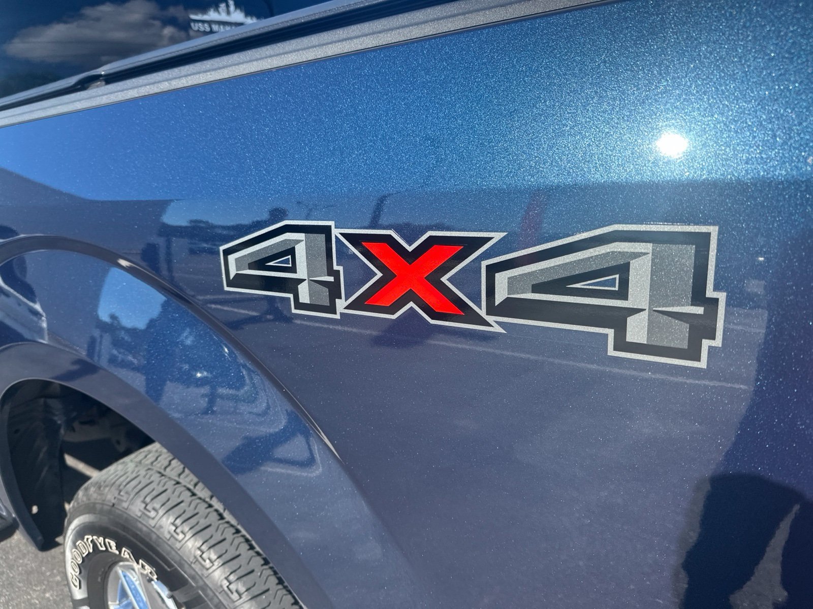 Used 2017 Blue Ford XLT image 5