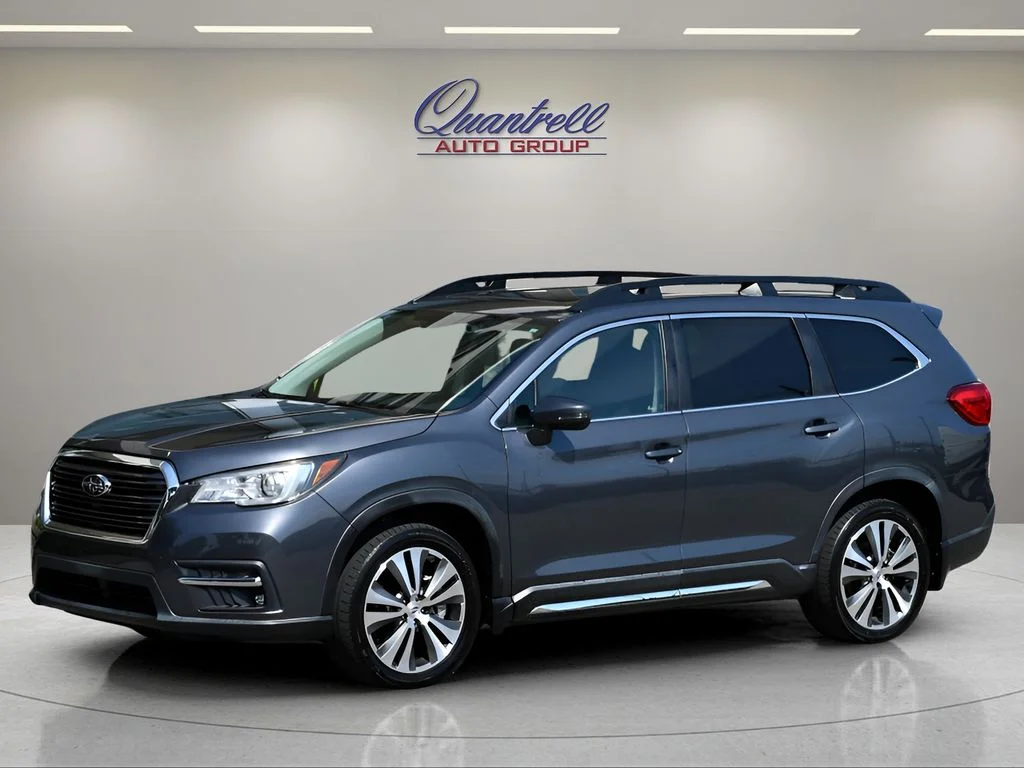 Used 2020 Magnetite Gray Metallic Subaru Limited image 8