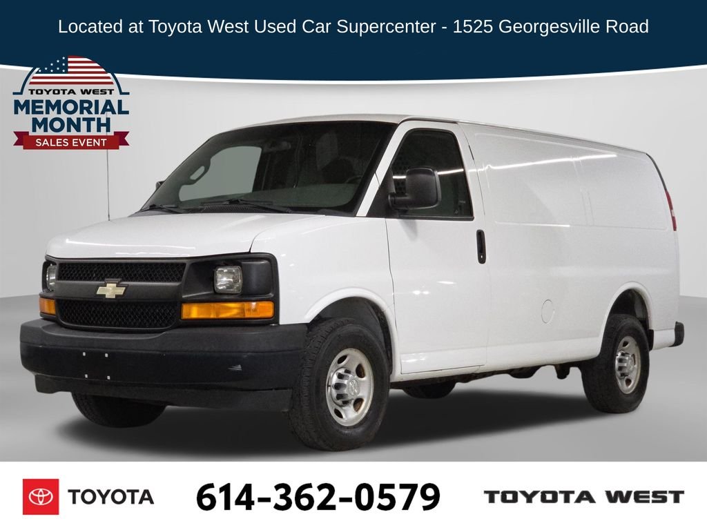 2017 Chevrolet Express 2500 Work Van HD's photo