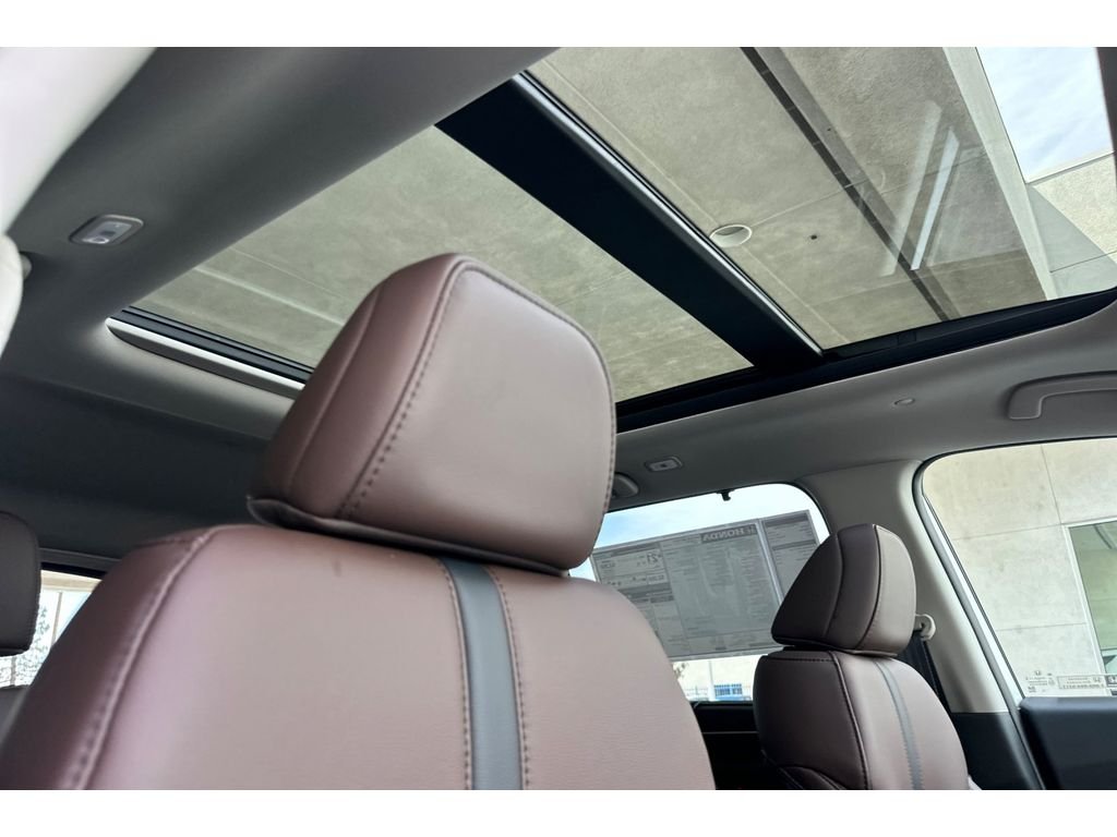 New 2026 Platinum White Pearl Honda Touring S image 21