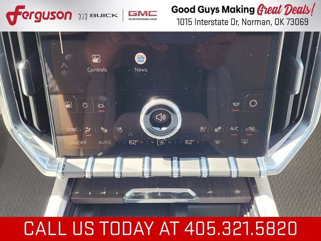 2026 GMC Acadia Denali - Photo 31