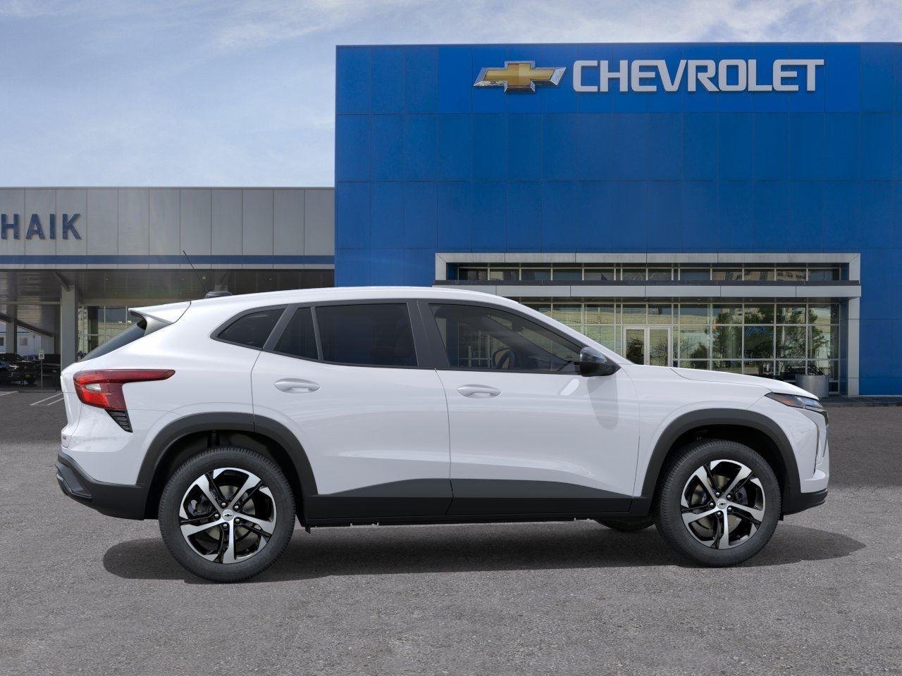 New 2026 Summit White Chevrolet 1RS image 5