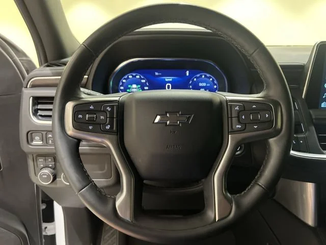 2024 Chevrolet Suburban Z71 - Photo 10