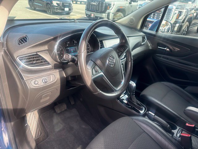 Used 2019 Blue Buick Preferred image 10