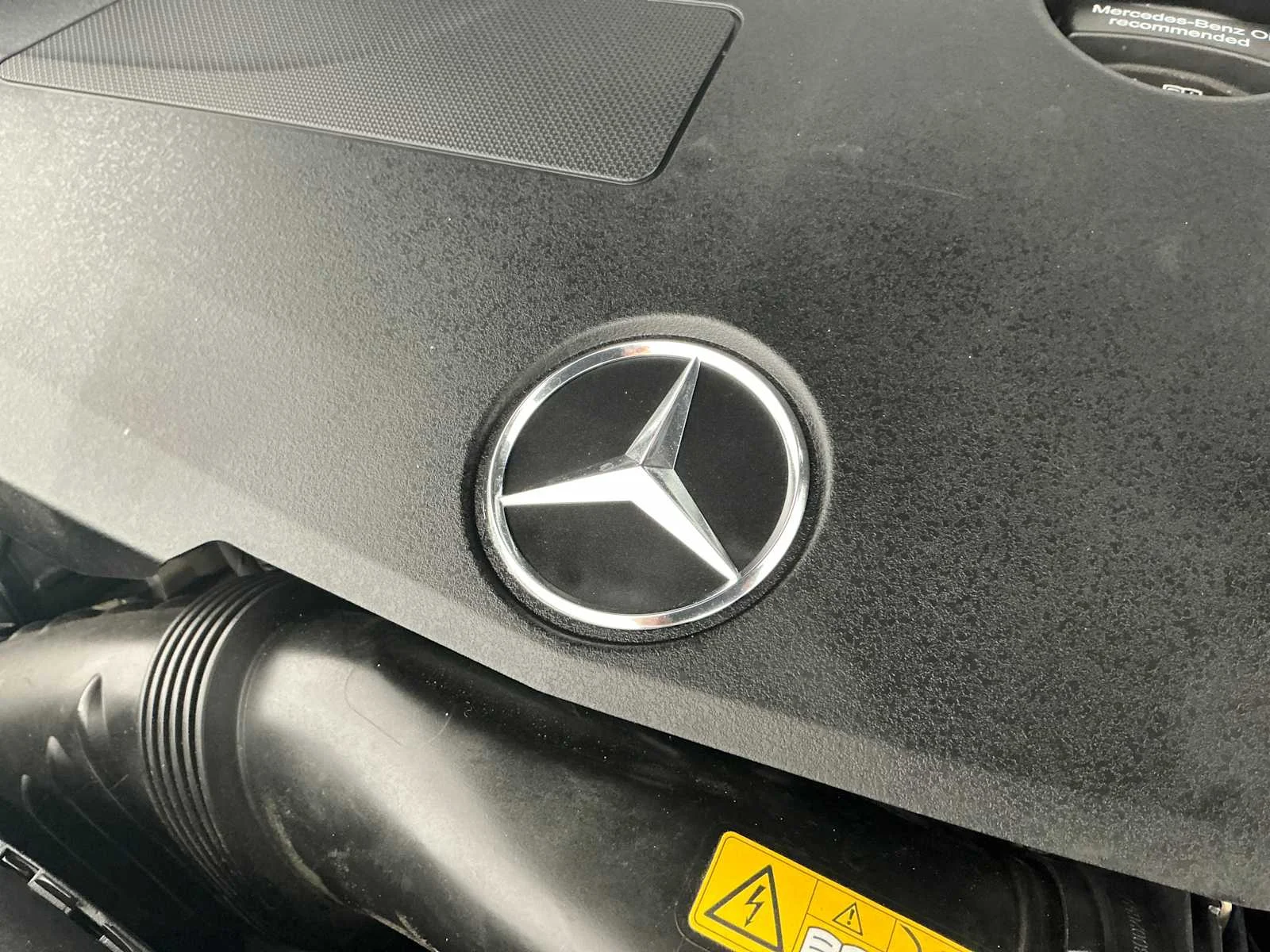 Certified Used 2022 Graphite Grey Metallic Mercedes-Benz GLC 300 image 26