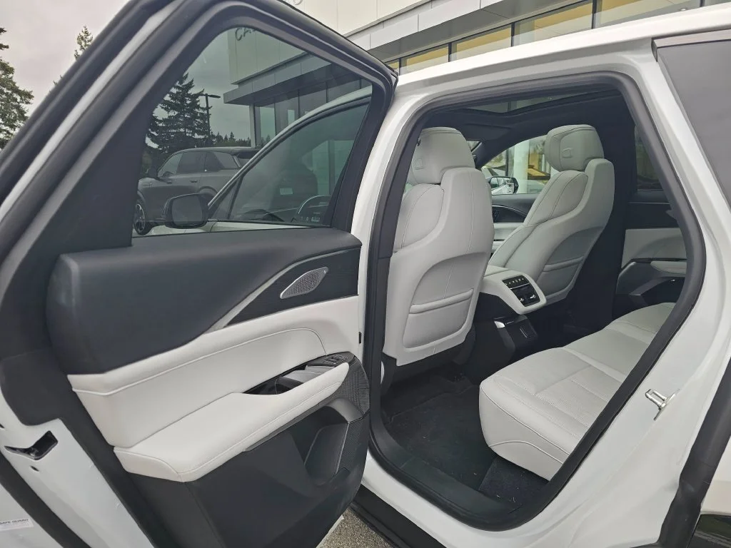 Certified Used 2024 Crystal White Tricoat Cadillac Sport 3 image 19