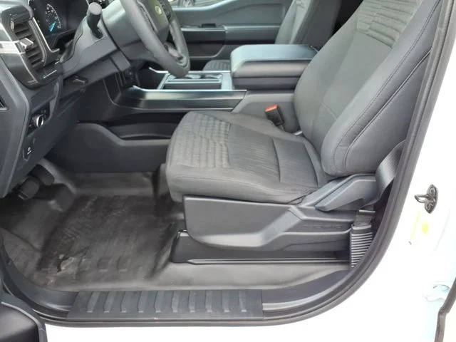 Used 2023 White Ford XL image 17