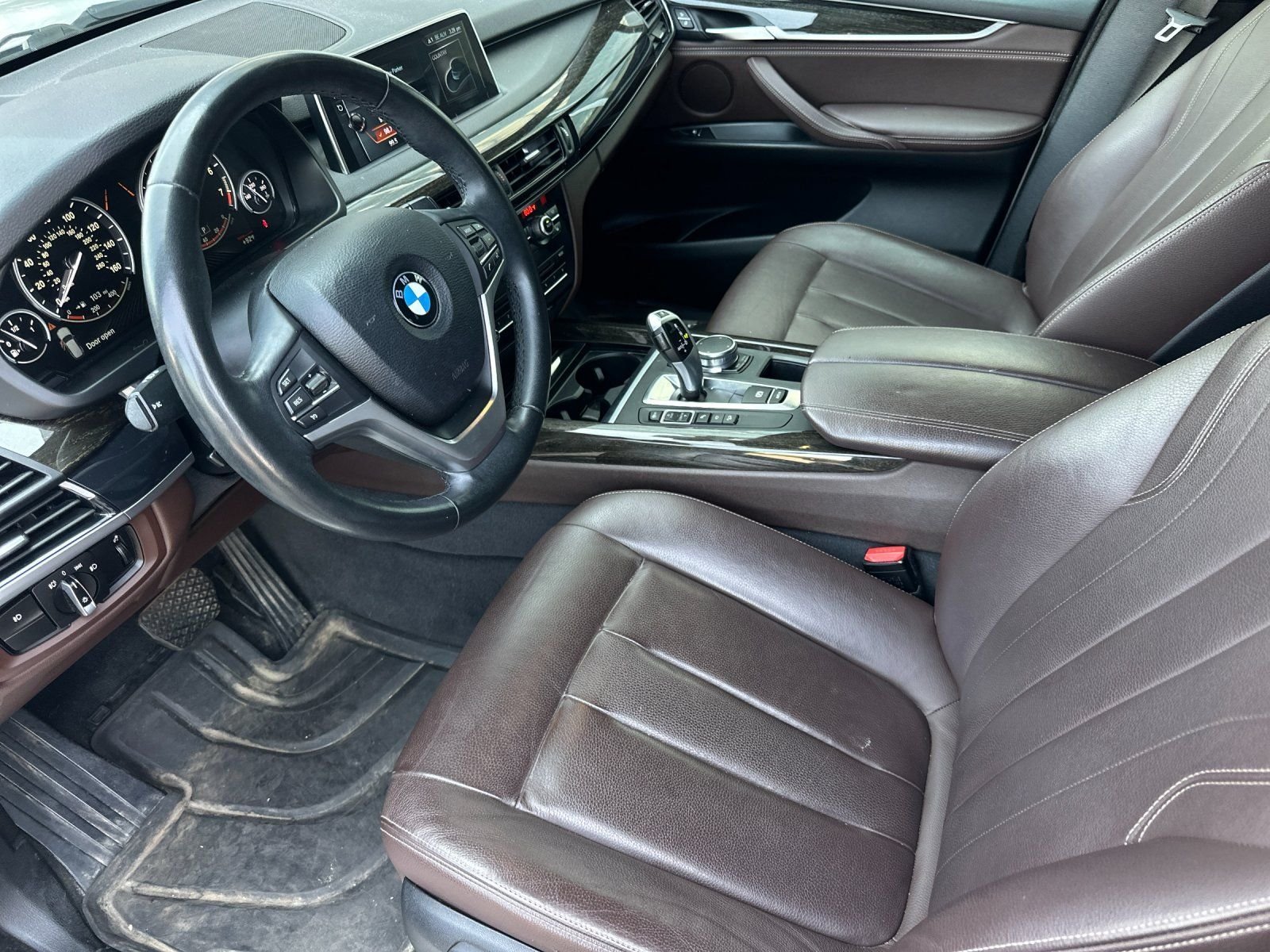 Used 2017 White Metallic BMW xDrive35i image 9