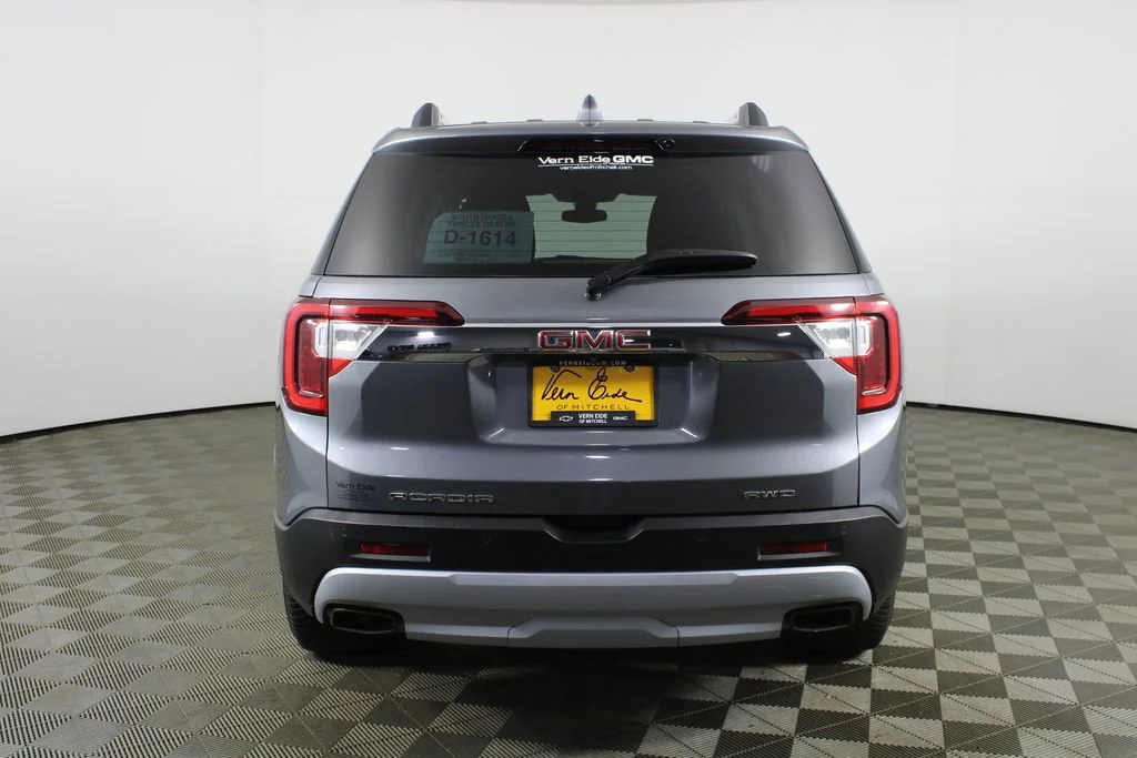 Used 2021 SATIN STEEL METALLIC GMC SLE image 6