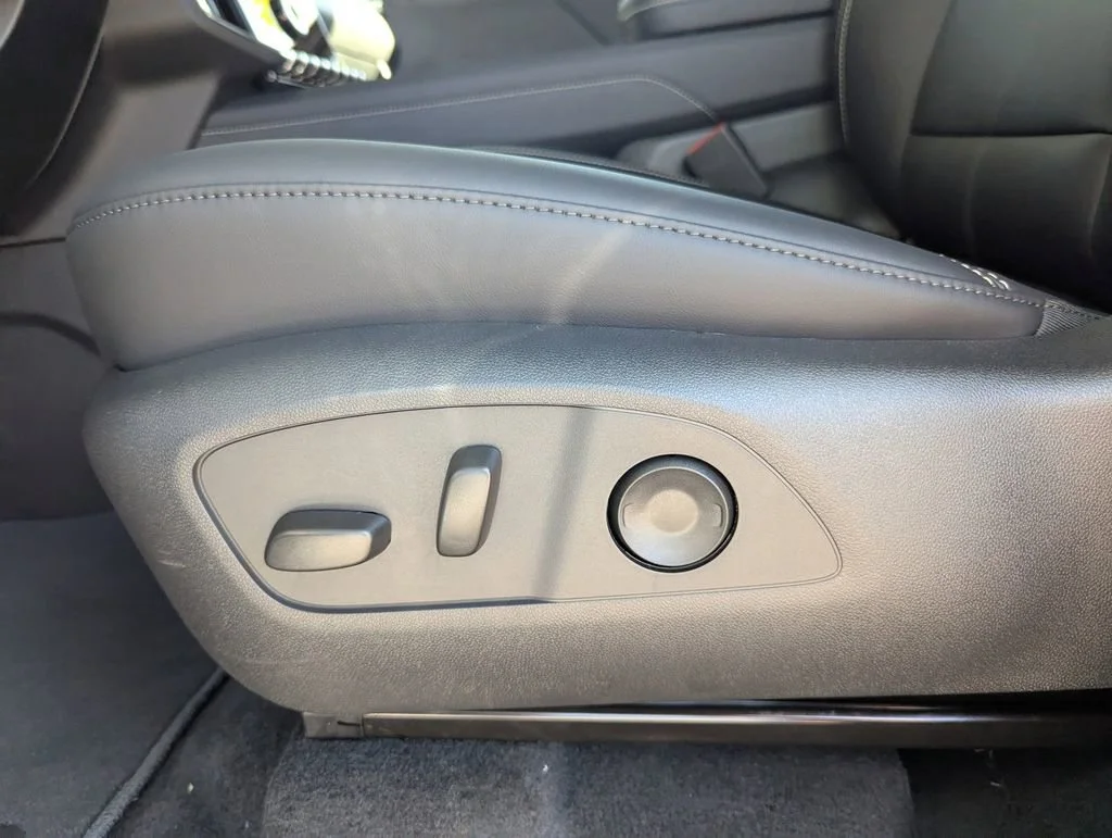 2026 GMC Acadia Elevation - Photo 12