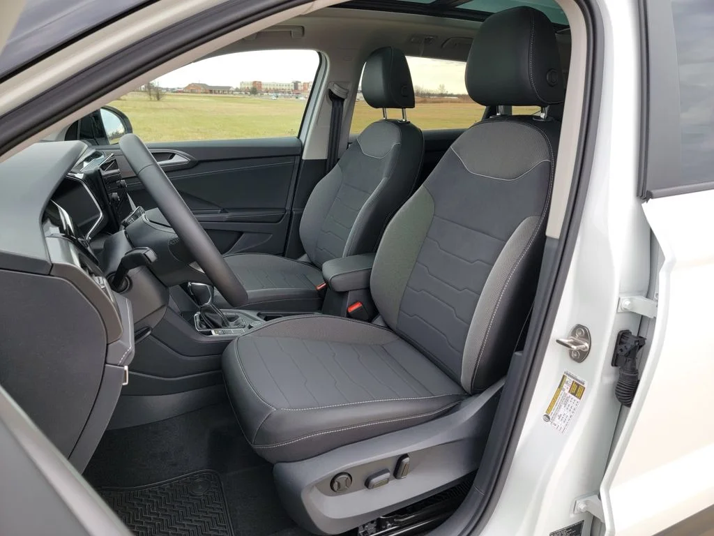 New 2026 White Volkswagen SE Black image 2