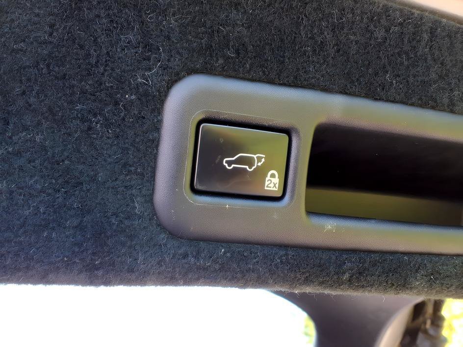 Used 2017 Cashmere Metallic Lexus RX 350 image 12