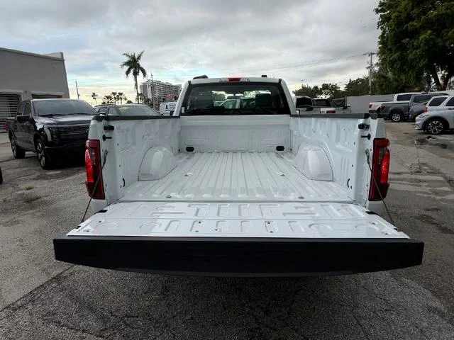 New 2026 Oxford White Ford XL image 11