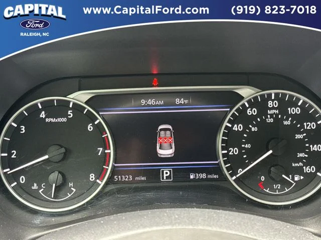 Used 2025 Gray Nissan SV image 25