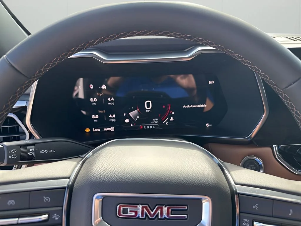 New 2026 Summit White GMC AT4 image 39