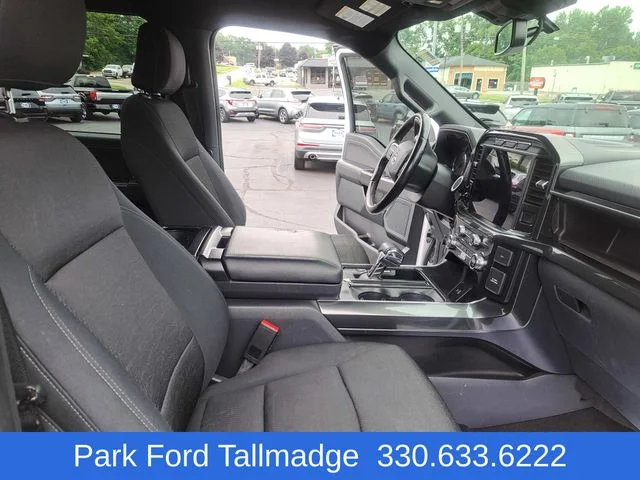 Used 2021 Oxford White Ford XLT image 15