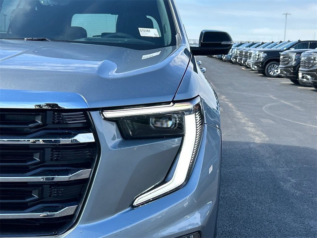 2026 GMC ACADIA - Image 9