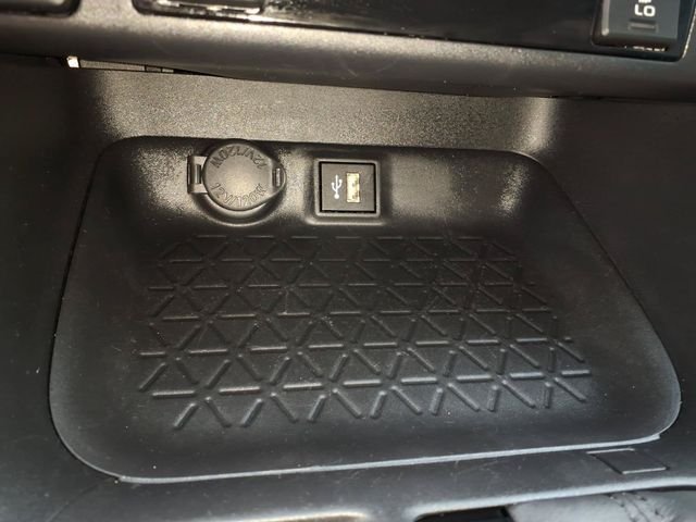 Used 2024  Toyota XLE image 14