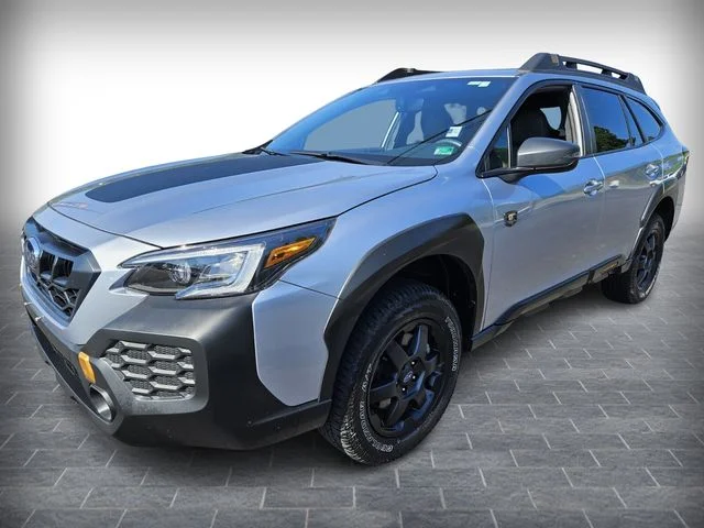 Used 2025 Silver Subaru Wilderness image 3