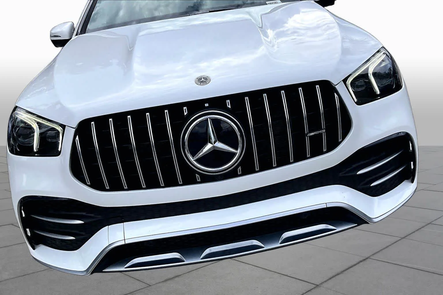 Used 2023 Polar White Mercedes-Benz AMG® GLE 53 image 30