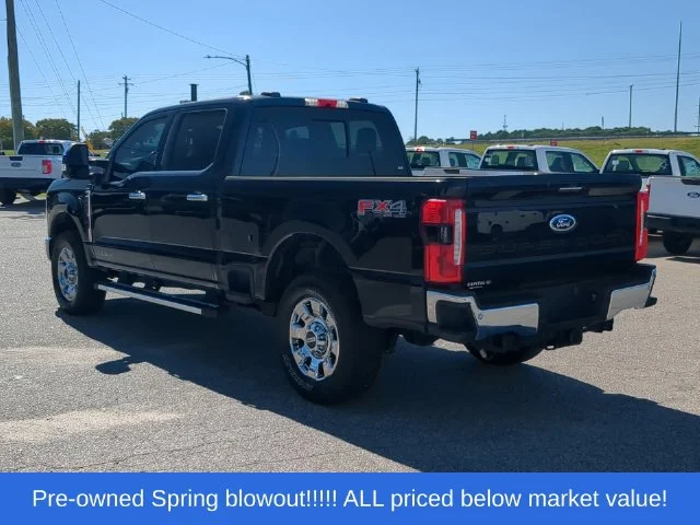 Used 2024 Black Ford Lariat image 11