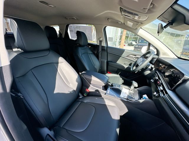 New 2026 Wolf Gray Kia EX image 27