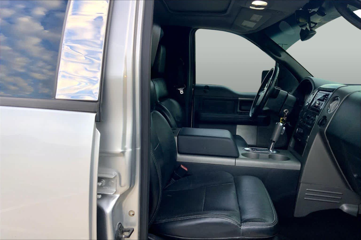 Used 2006 Silver Metallic Ford FX4 image 6