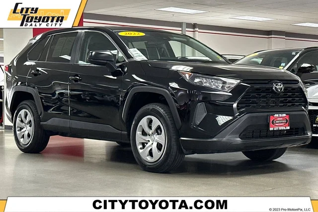 2022 Toyota RAV4 LE