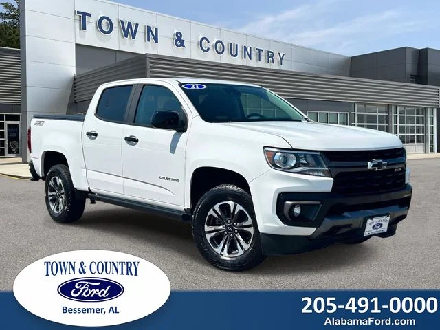 Used 2021 Summit White Chevrolet Z71 image 1