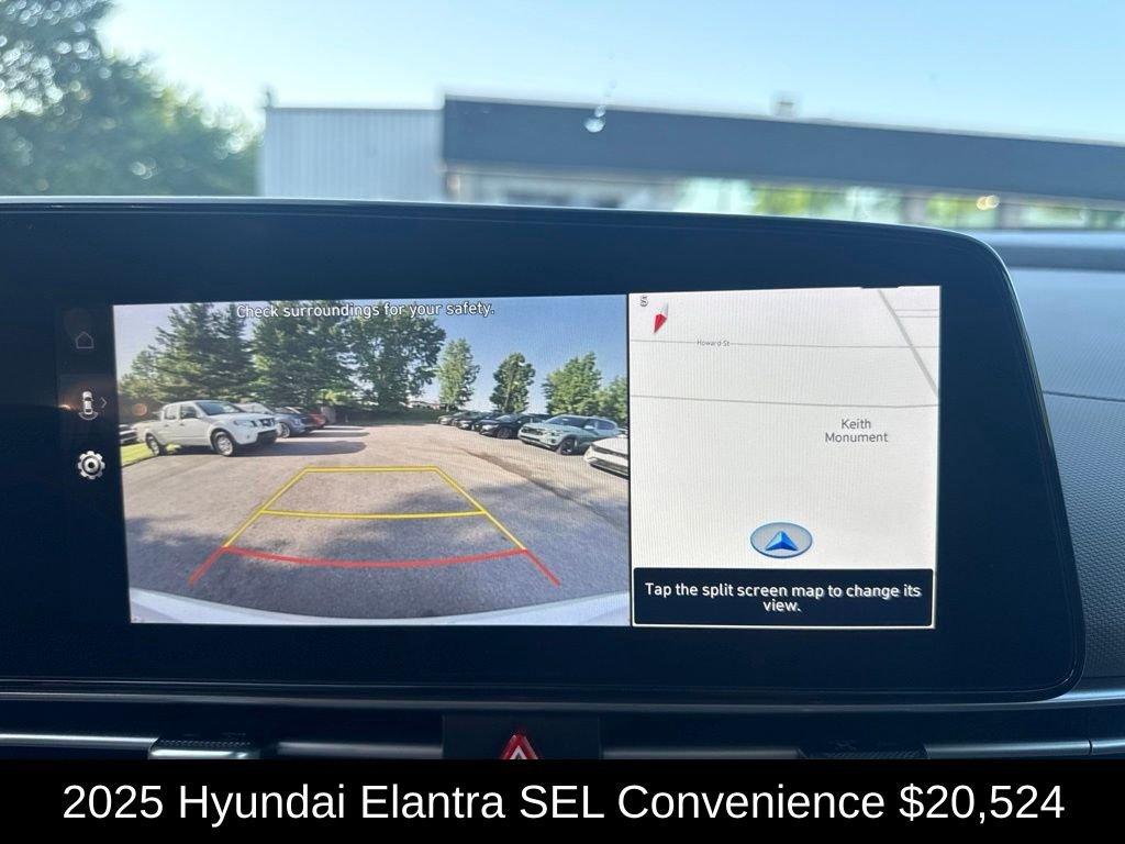 Used 2025 White Hyundai SEL Convenience image 26