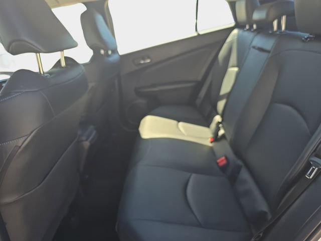 Used 2016 White Toyota Three Touring image 16