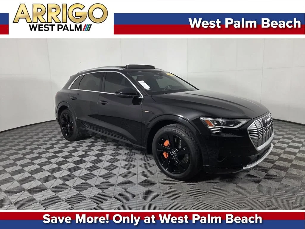 Used 2022 Brilliant Black Audi Premium image 1