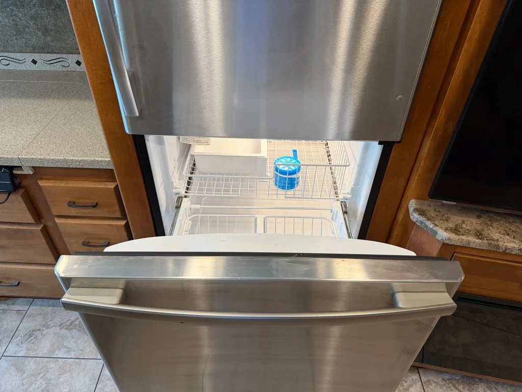 Used 2014  Tiffin  image 94