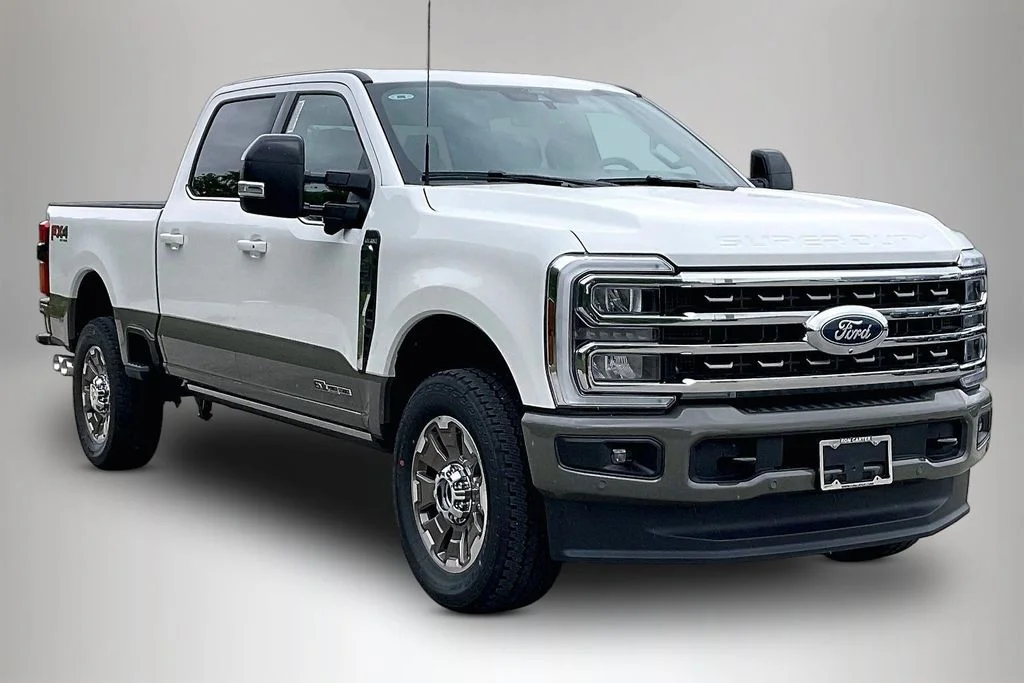 New 2026 Ford Super Duty F-250 King Ranch 4D Crew Cab
