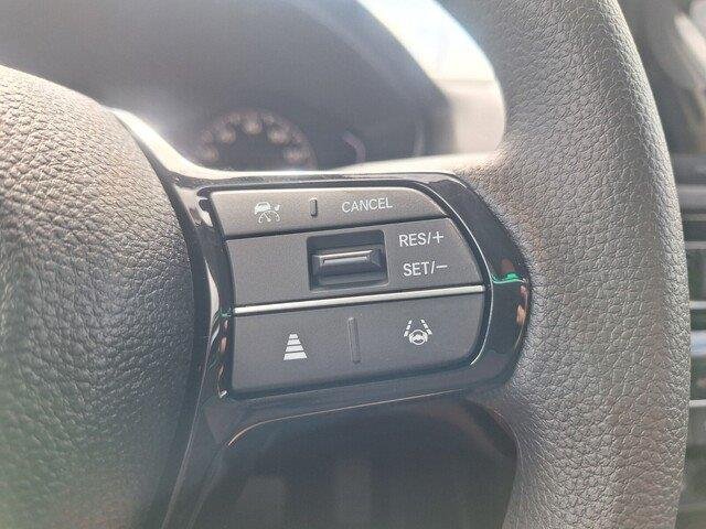 New 2026 Platinum White Pearl Honda LX image 14