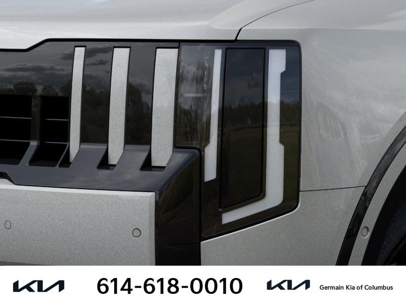 New 2027 White Kia SX Prestige image 13