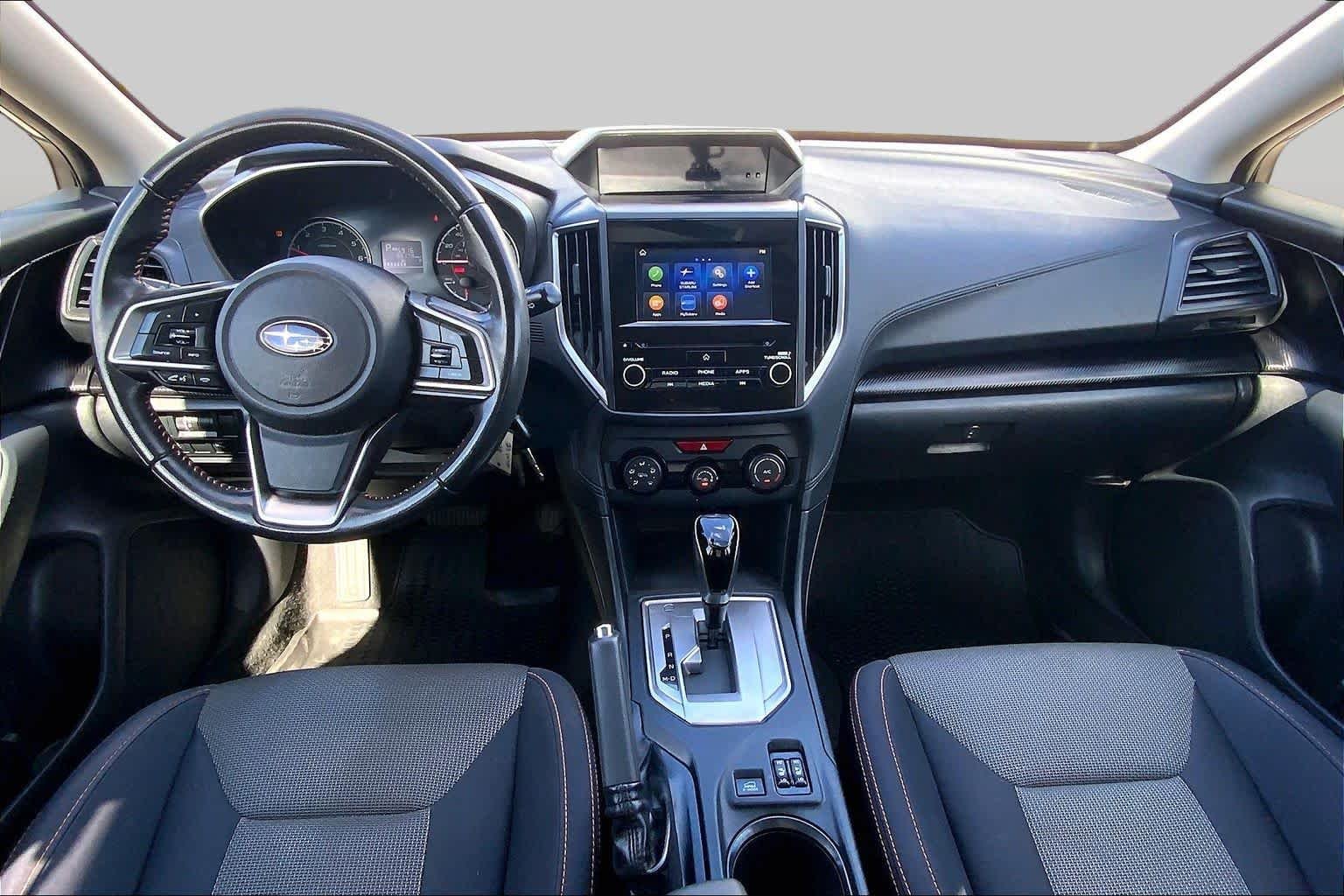 Used 2019 WHITE Subaru Premium image 12