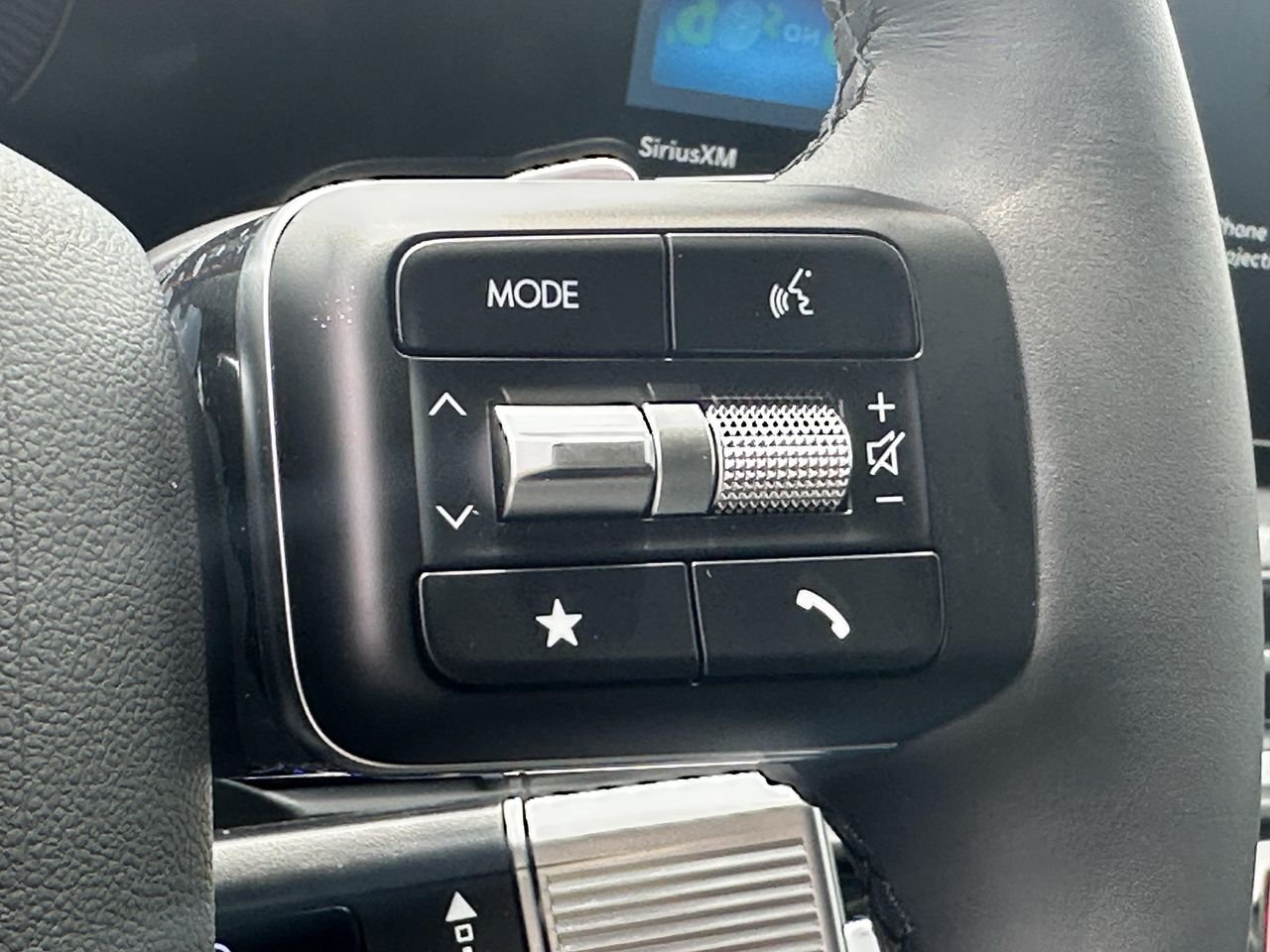 New 2026 Ecotronic Gray Hyundai SE image 23