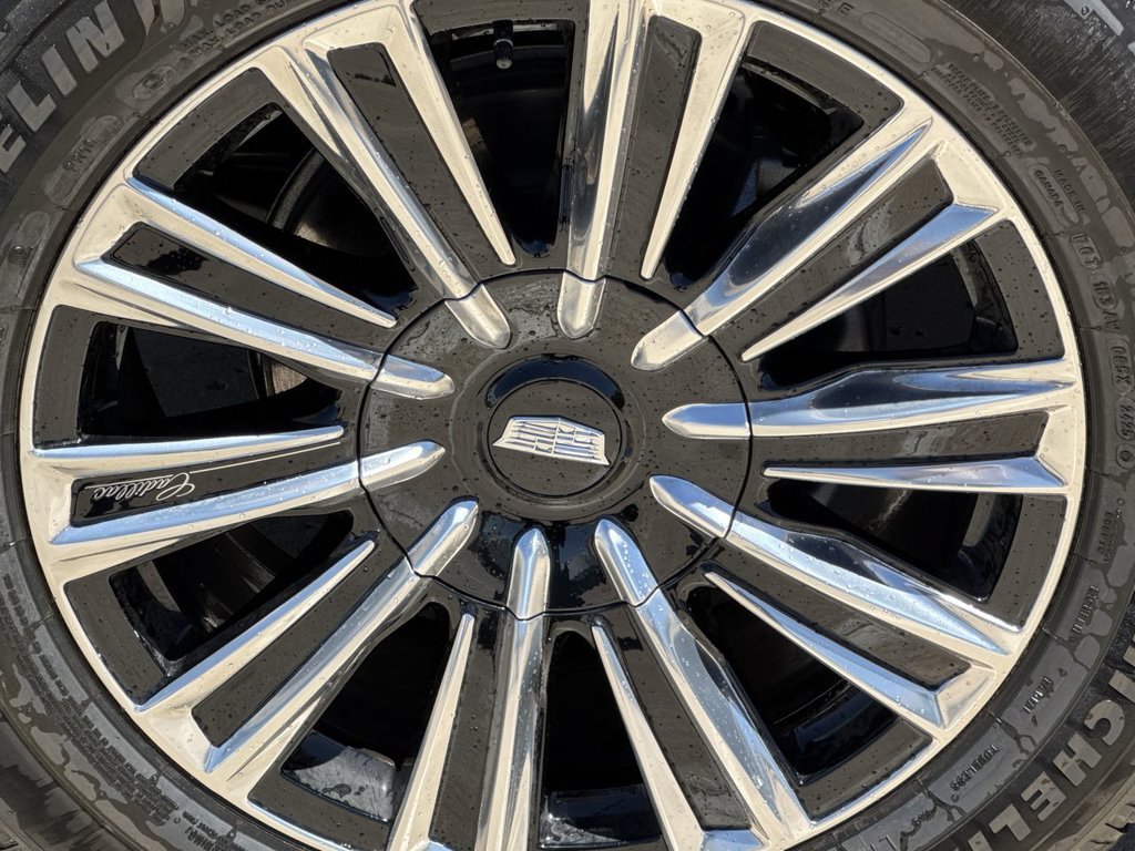 2026 Cadillac Escalade IQL Luxury - Photo 10