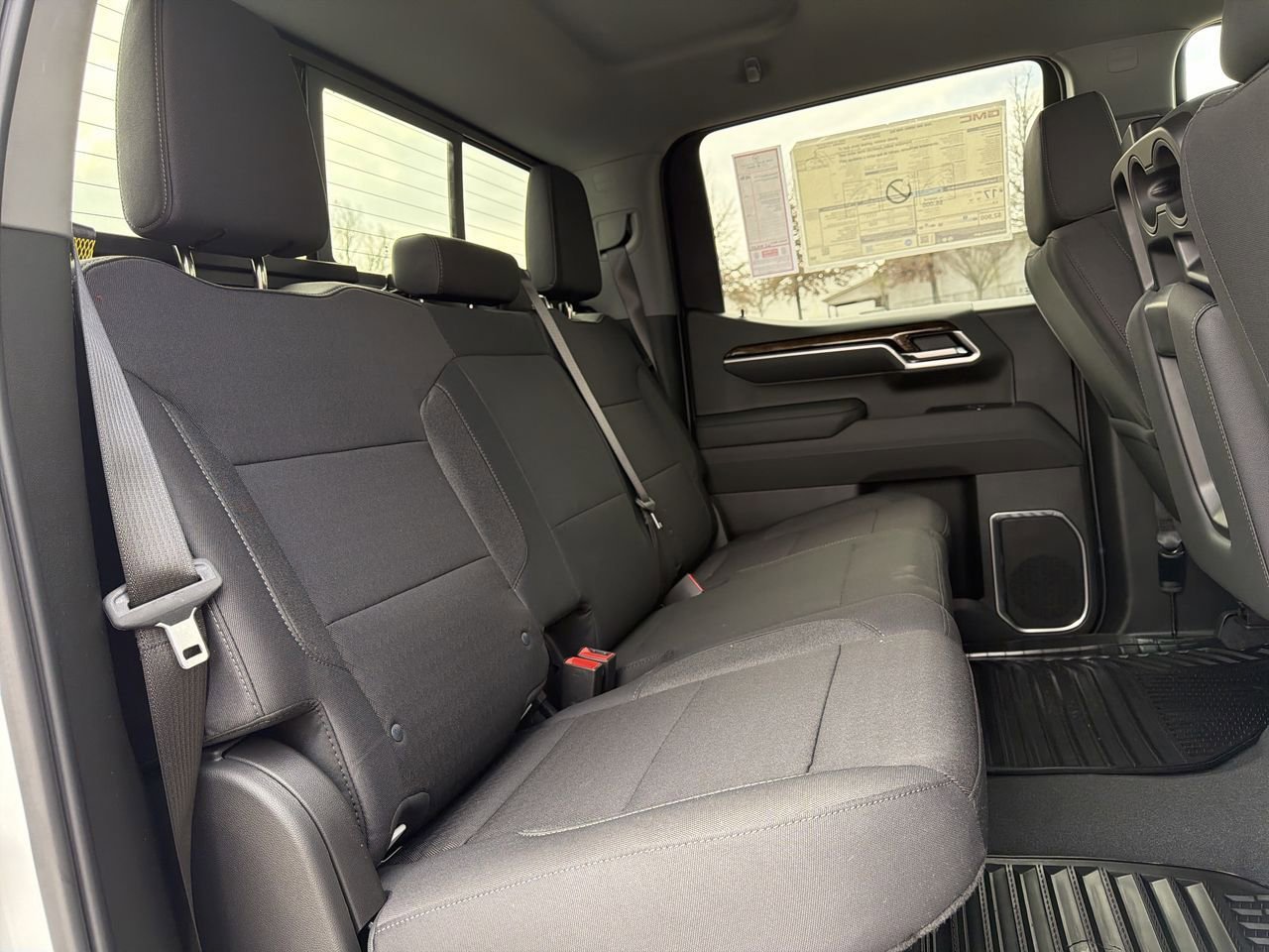 New 2026 Summit White GMC SLE image 22