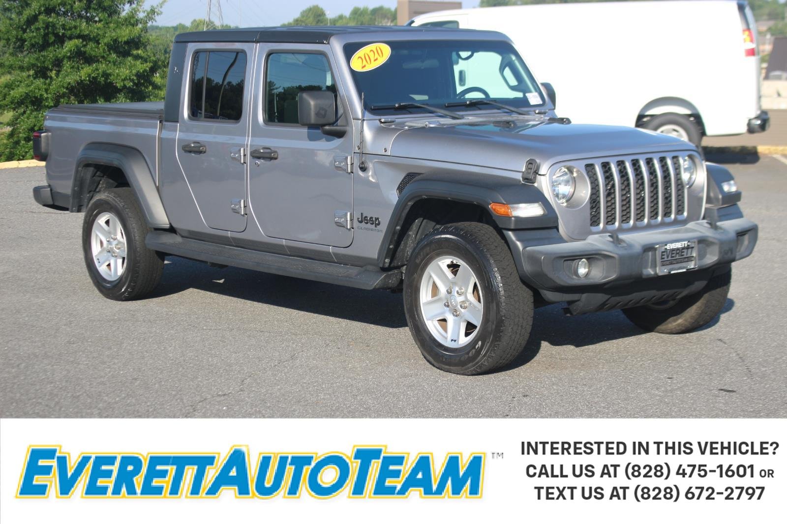 Used 2020 Silver Jeep Sport S image 1
