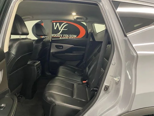 Used 2024 Gray Nissan SV image 15